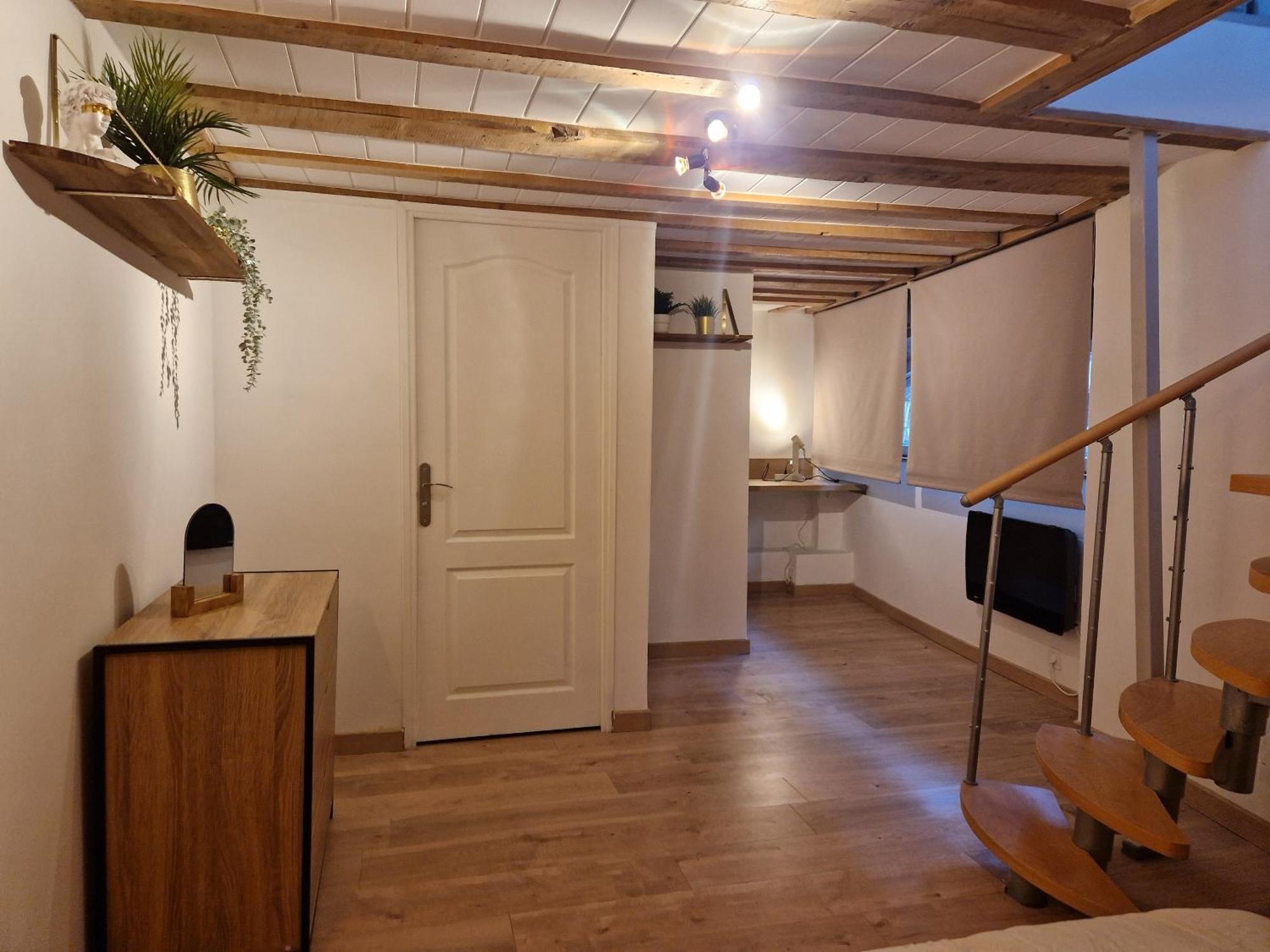 Les Appartements De Romain Et Julien 디종 외부 사진