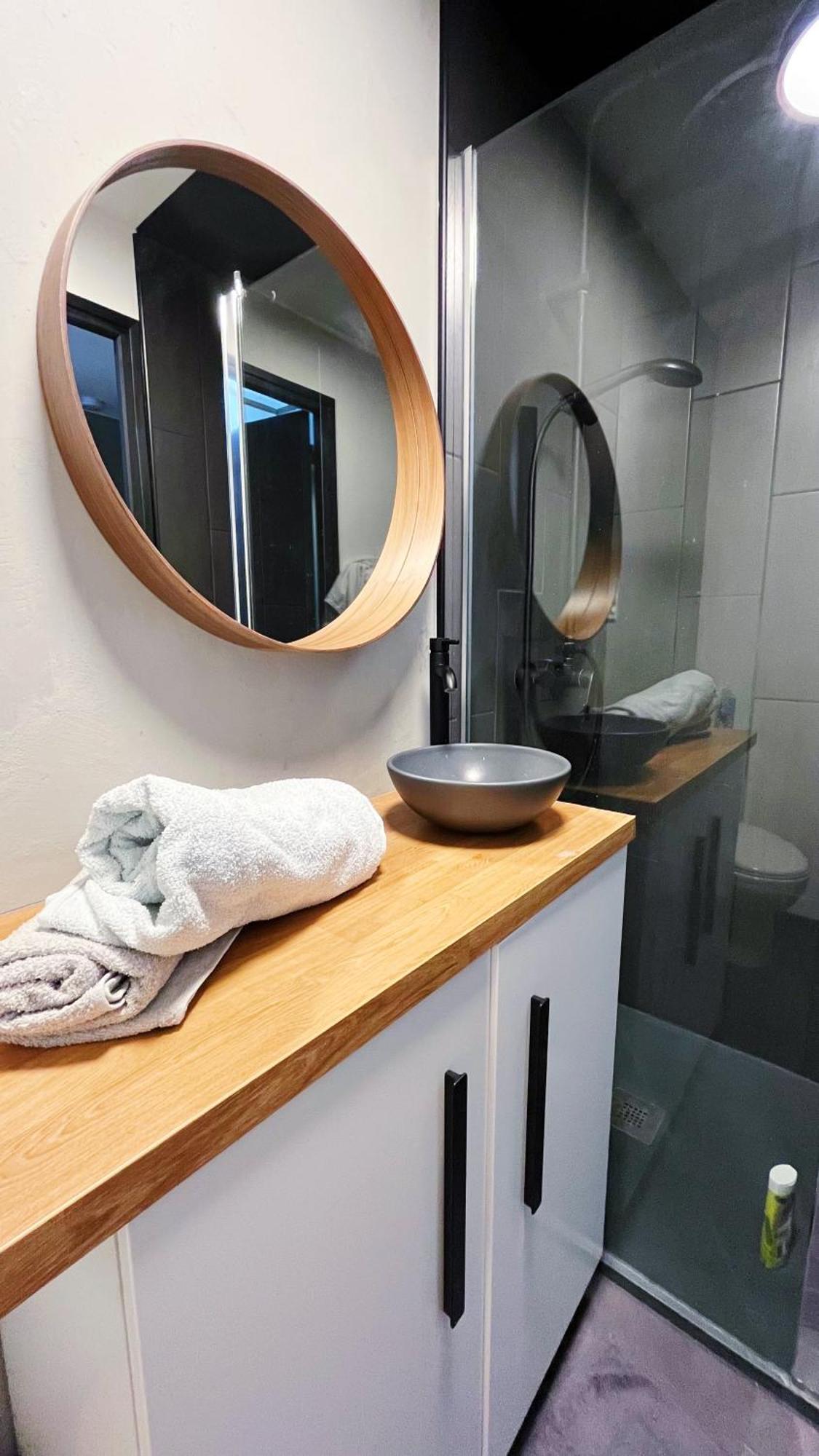 Les Appartements De Romain Et Julien 디종 외부 사진
